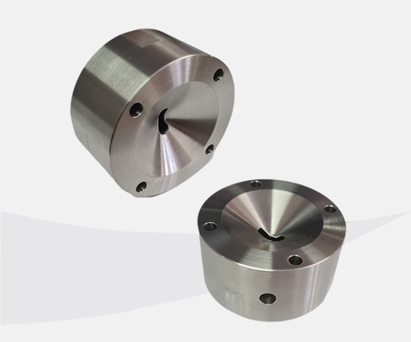 MATRIZES DE EXTRUSAO